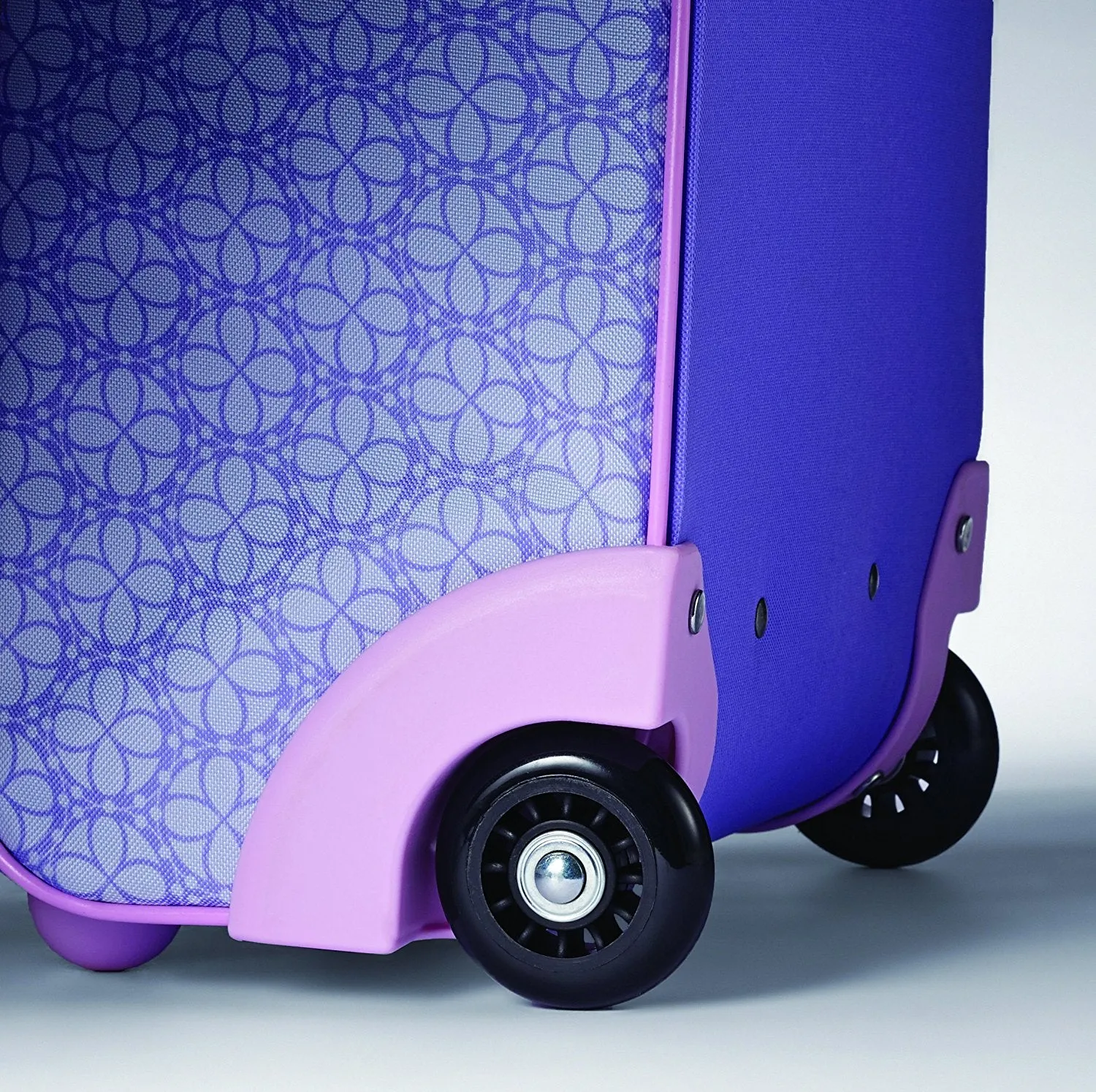 American Tourister Disney 18" 2-Wheel Carry-On Luggage