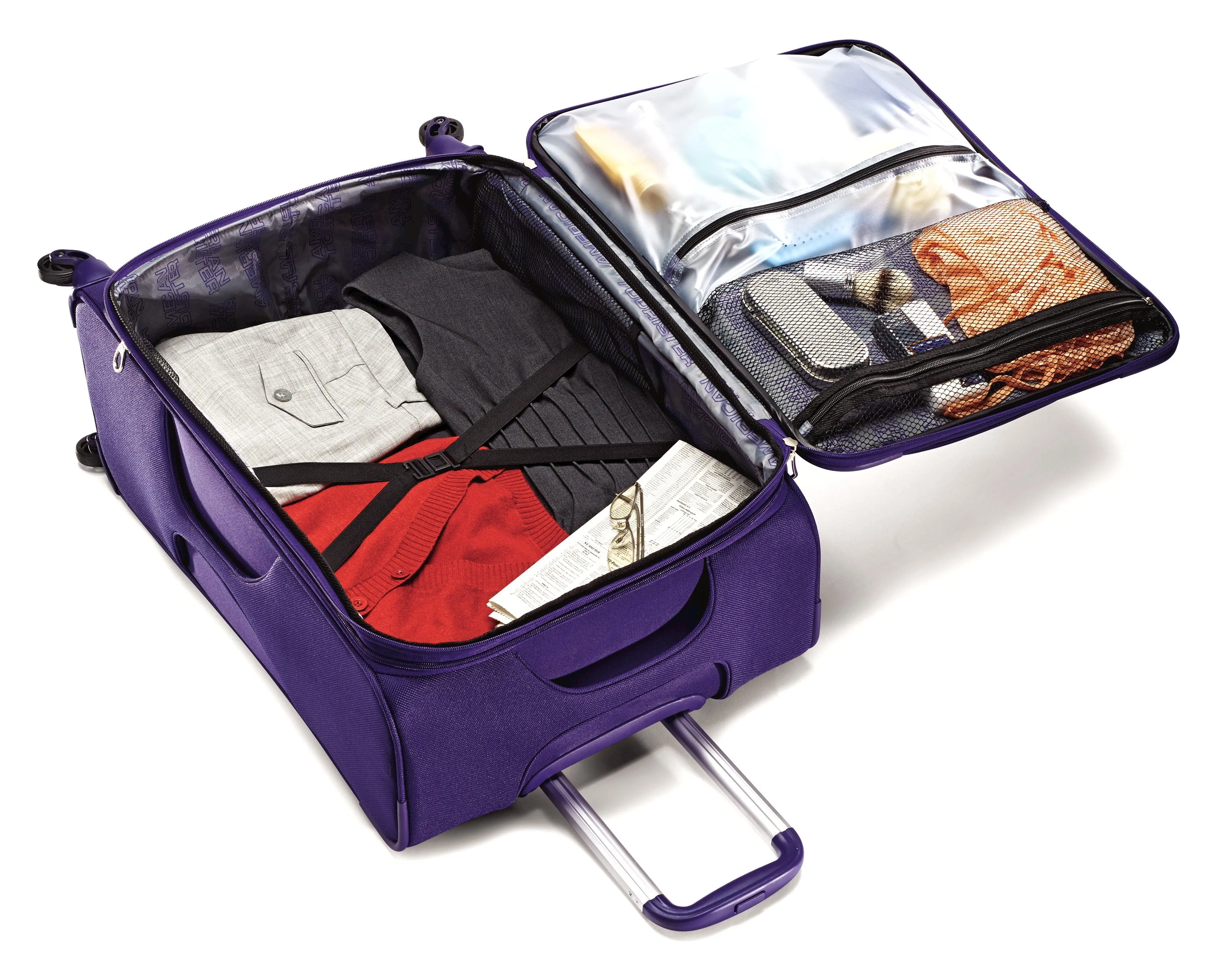 American Tourister Ilite Xtreme  21" 4-Wheel Carry-On Luggage