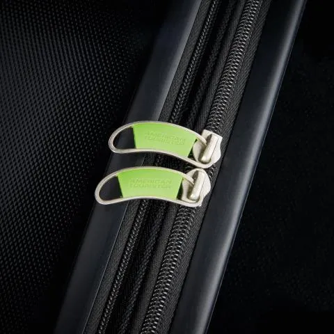 American Tourister Nickelodeon 21" 4-Wheel Carry-On Luggage