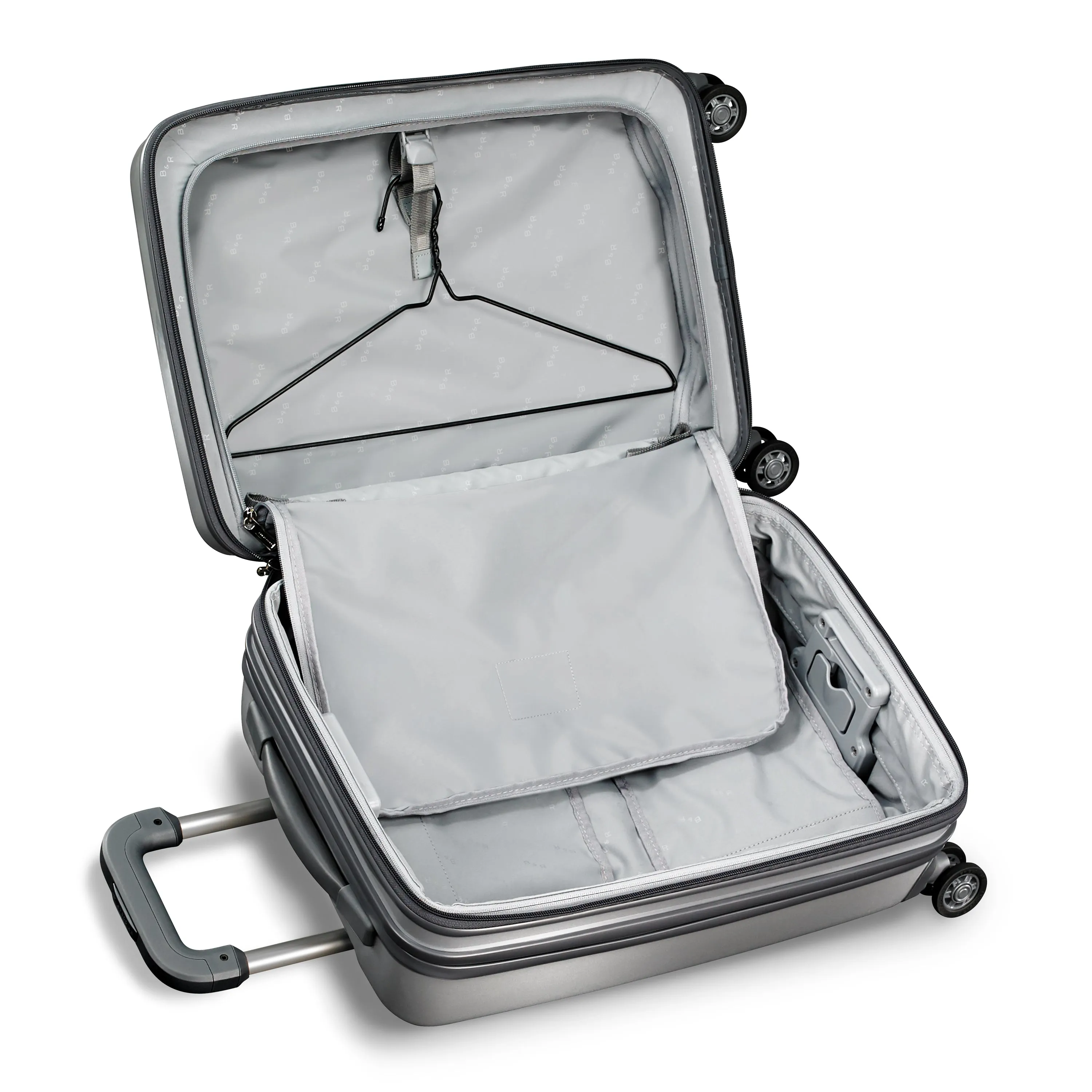 Briggs & Riley Sympatico Expandable 21" 4-Wheel International Carry-On Luggage
