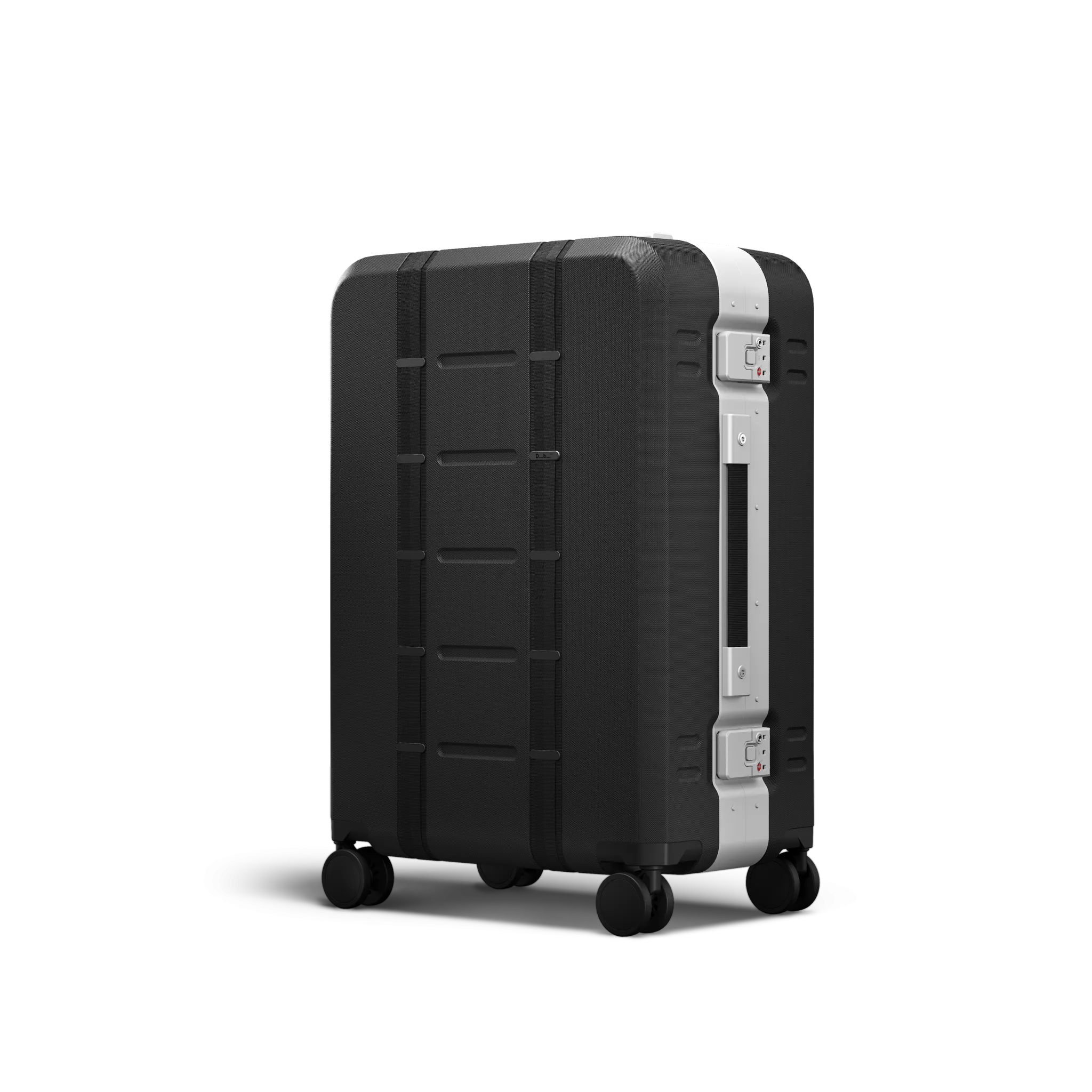 D_b_ Ramverk Pro Medium Check In Spinner Luggage