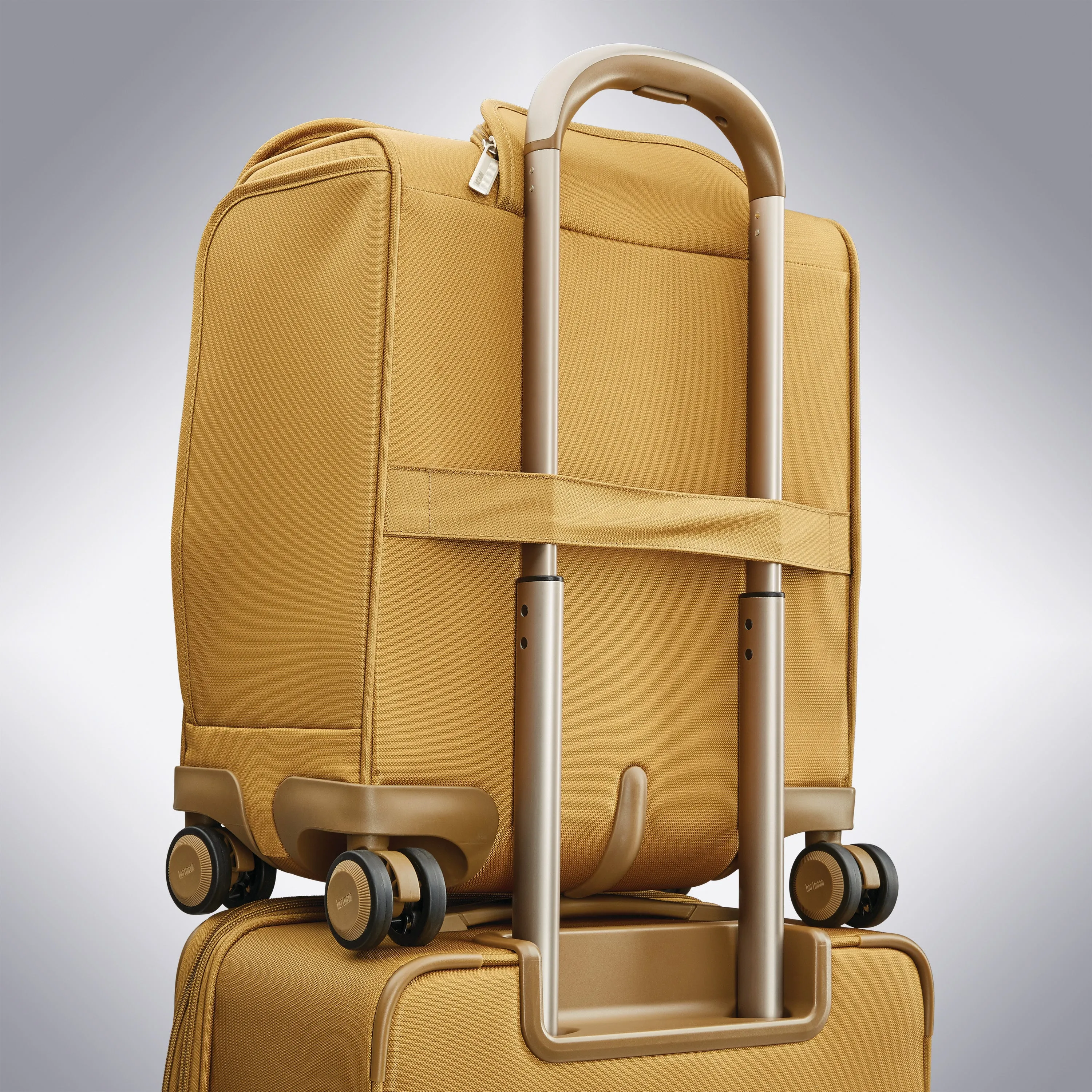 Hartmann Metropolitan 2 Underseat Carry On Spinner