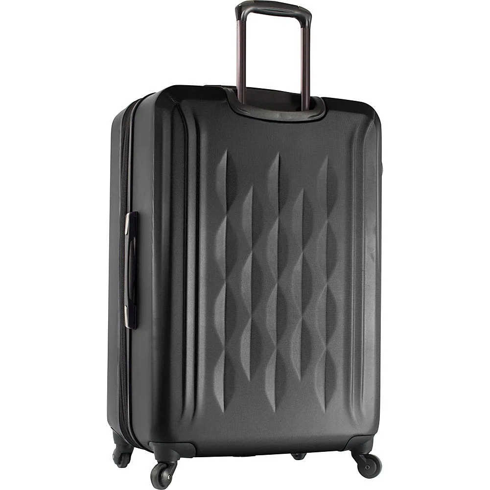 Heys America Scala 21" 4-Wheel Carry-On Luggage