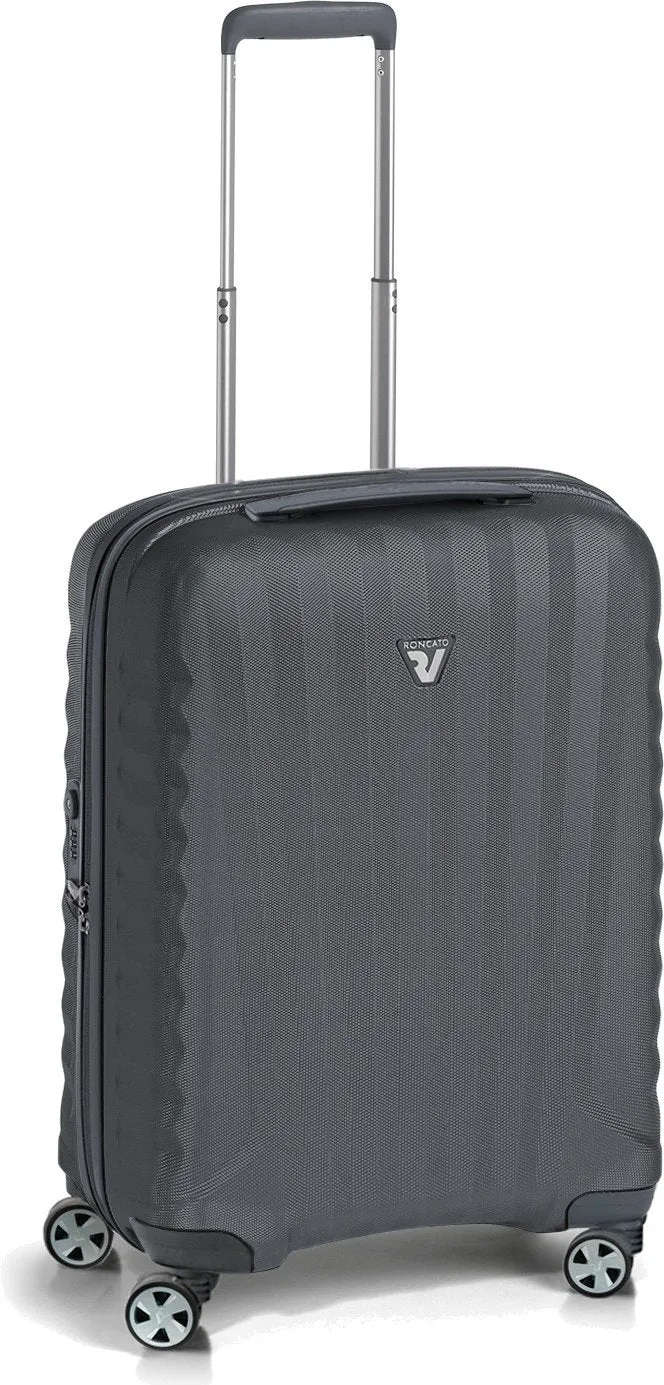 Roncato UNO ZSL Premium 22" 4-Wheel International Carry-On Luggage