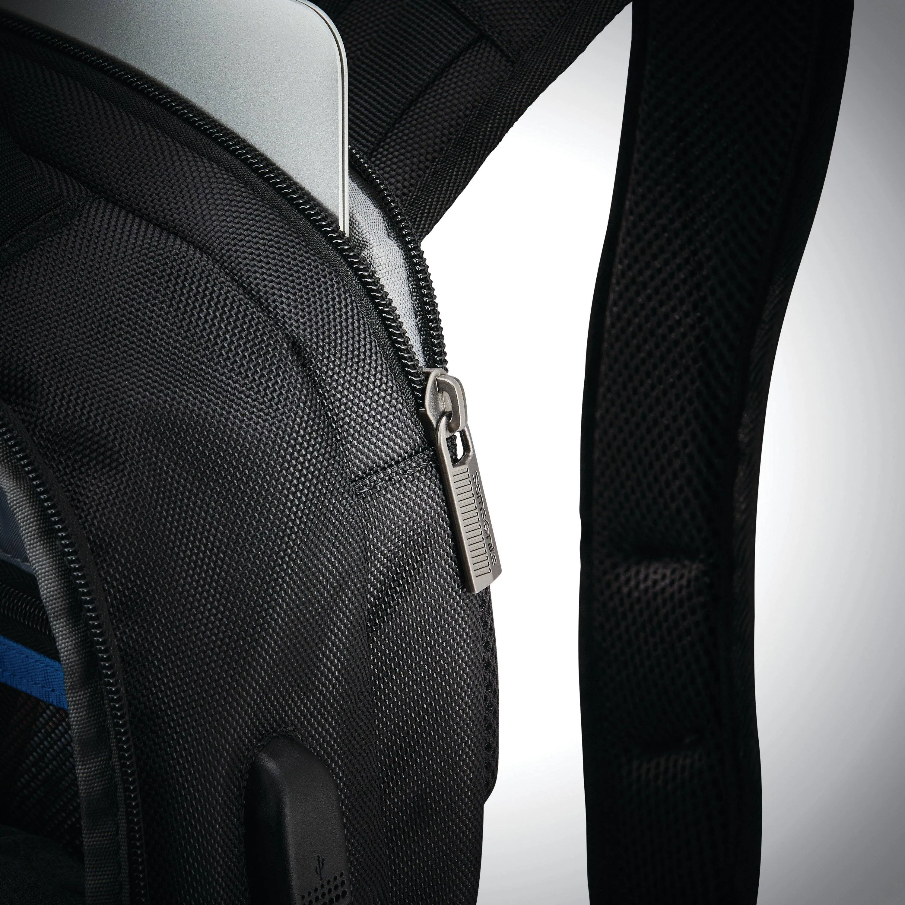 Samsonite Carrier Tucker Backpack