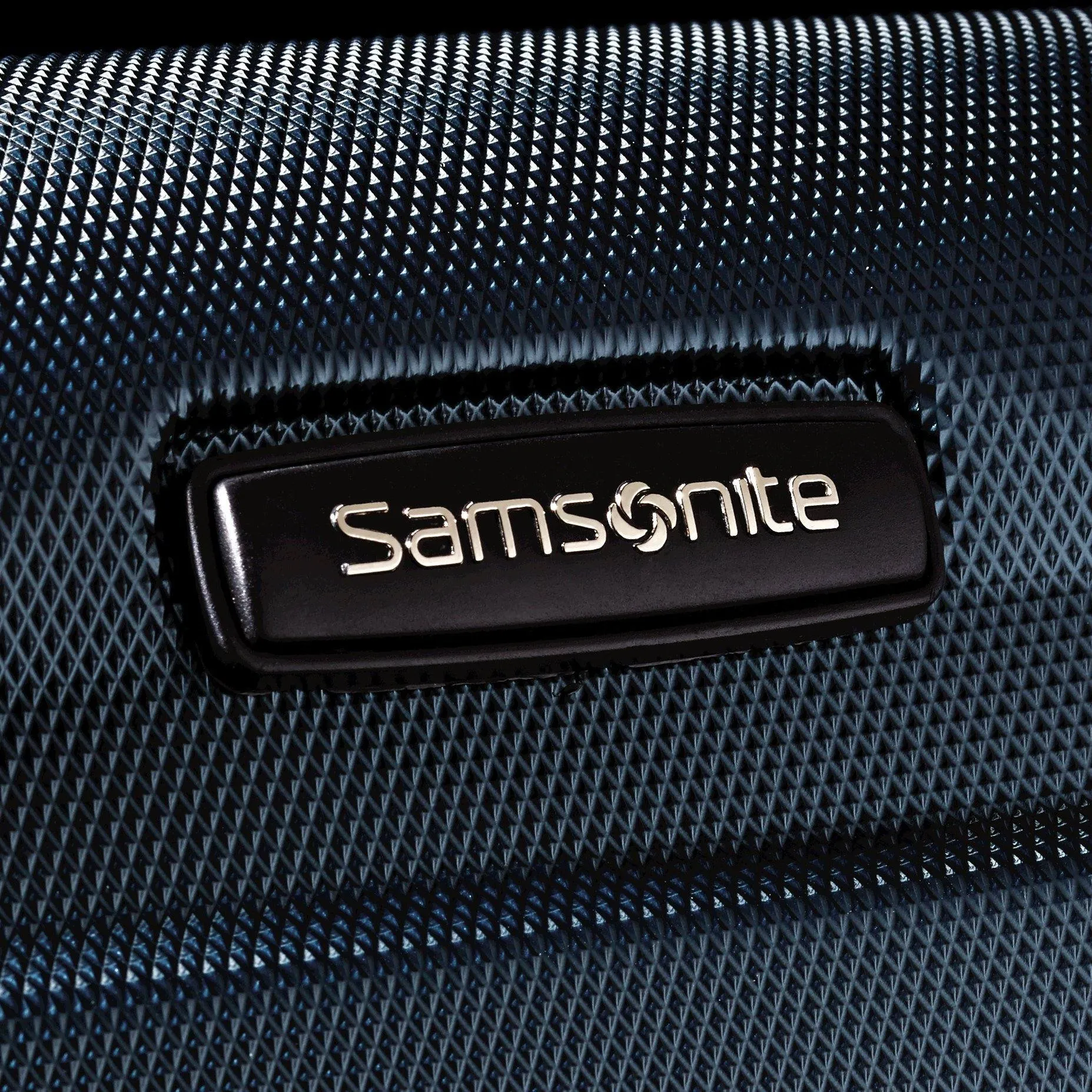 Samsonite Omni PC 20" Hardshell 4-Wheel Carry-On Luggage