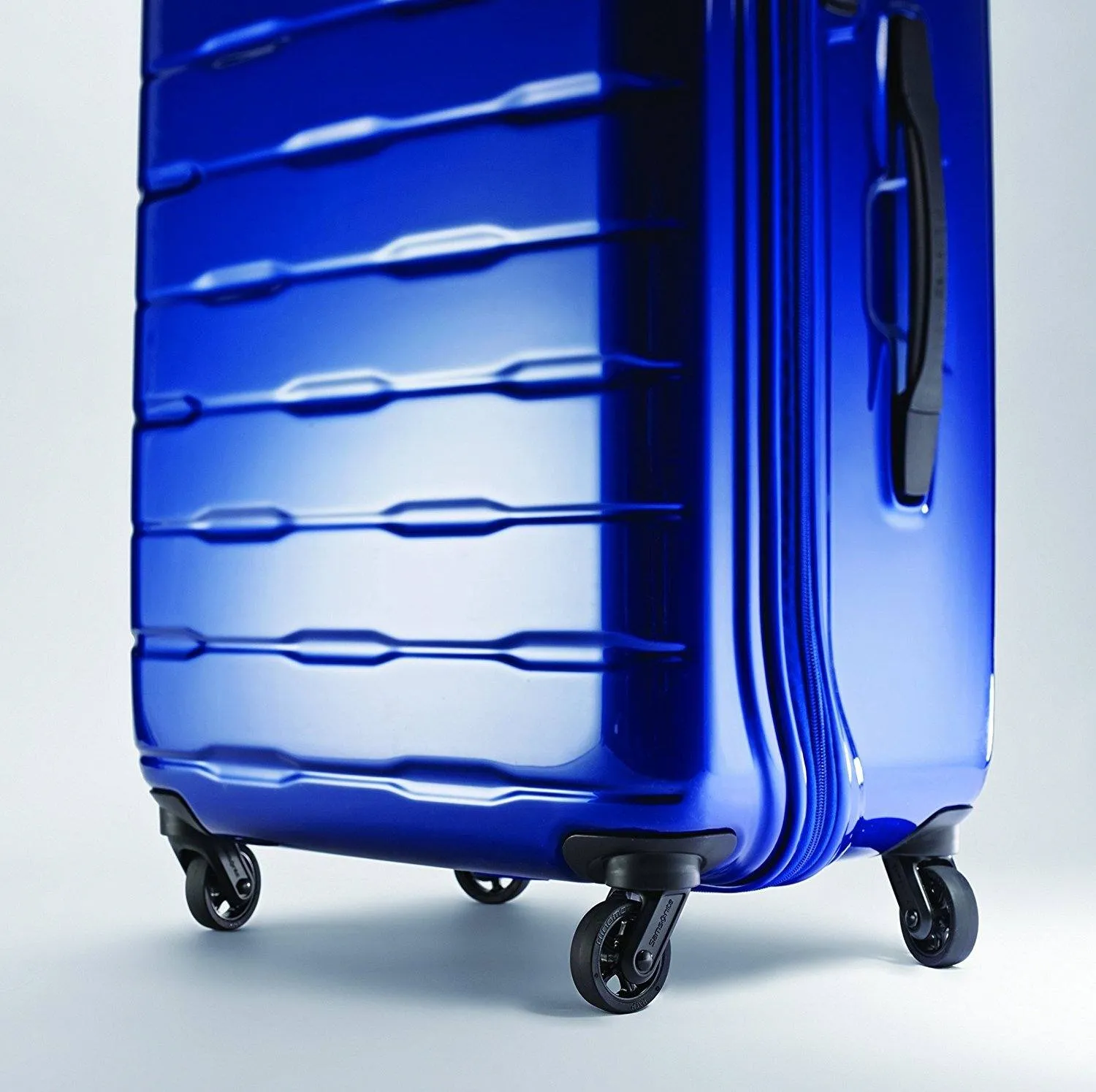 Samsonite Sp Trunk Spinner 21