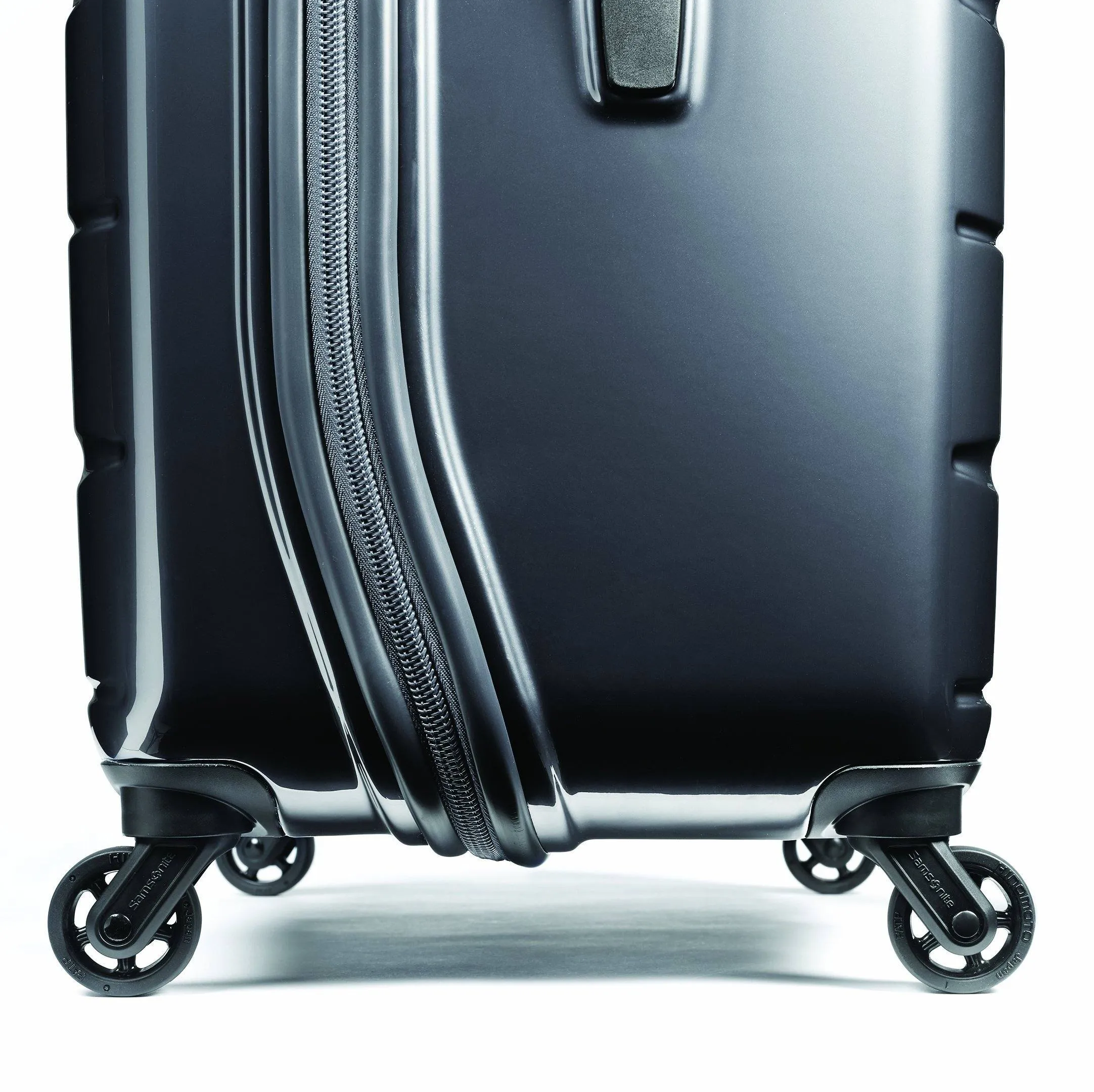 Samsonite Sp Trunk Spinner 21