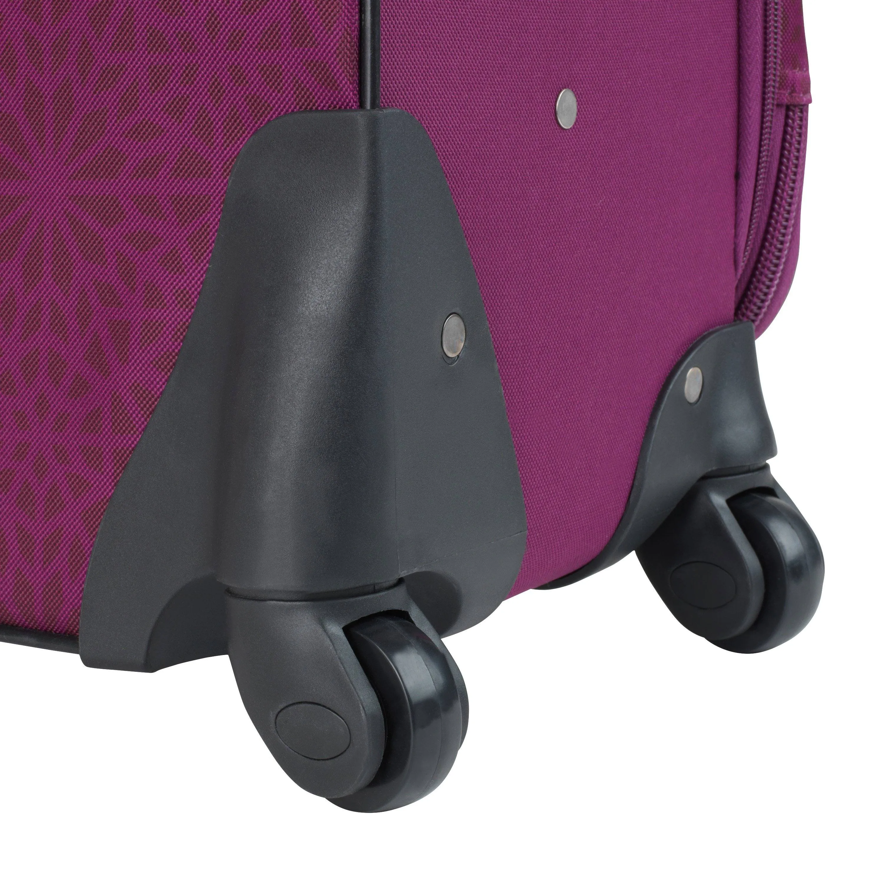 Skyway Softside 28" 4-Wheel Large Luggage