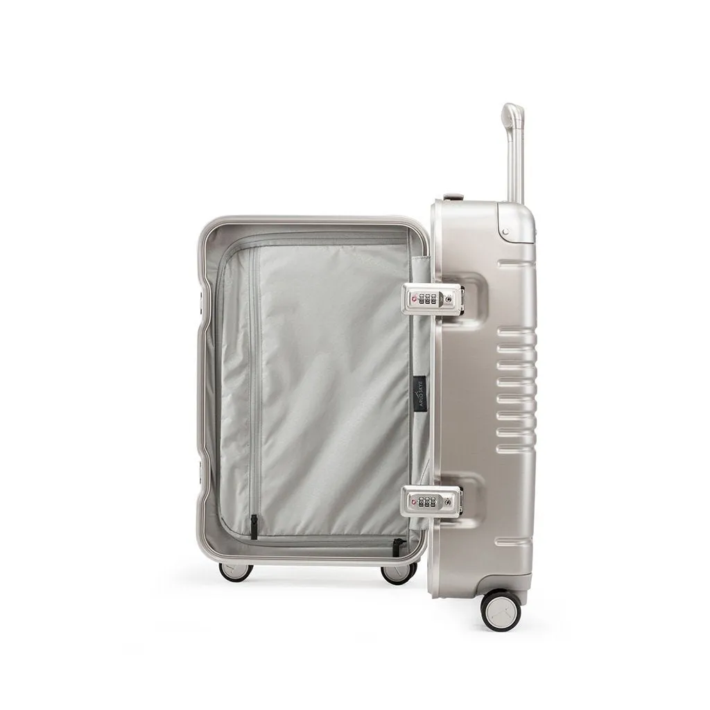 The Frame Carry-On