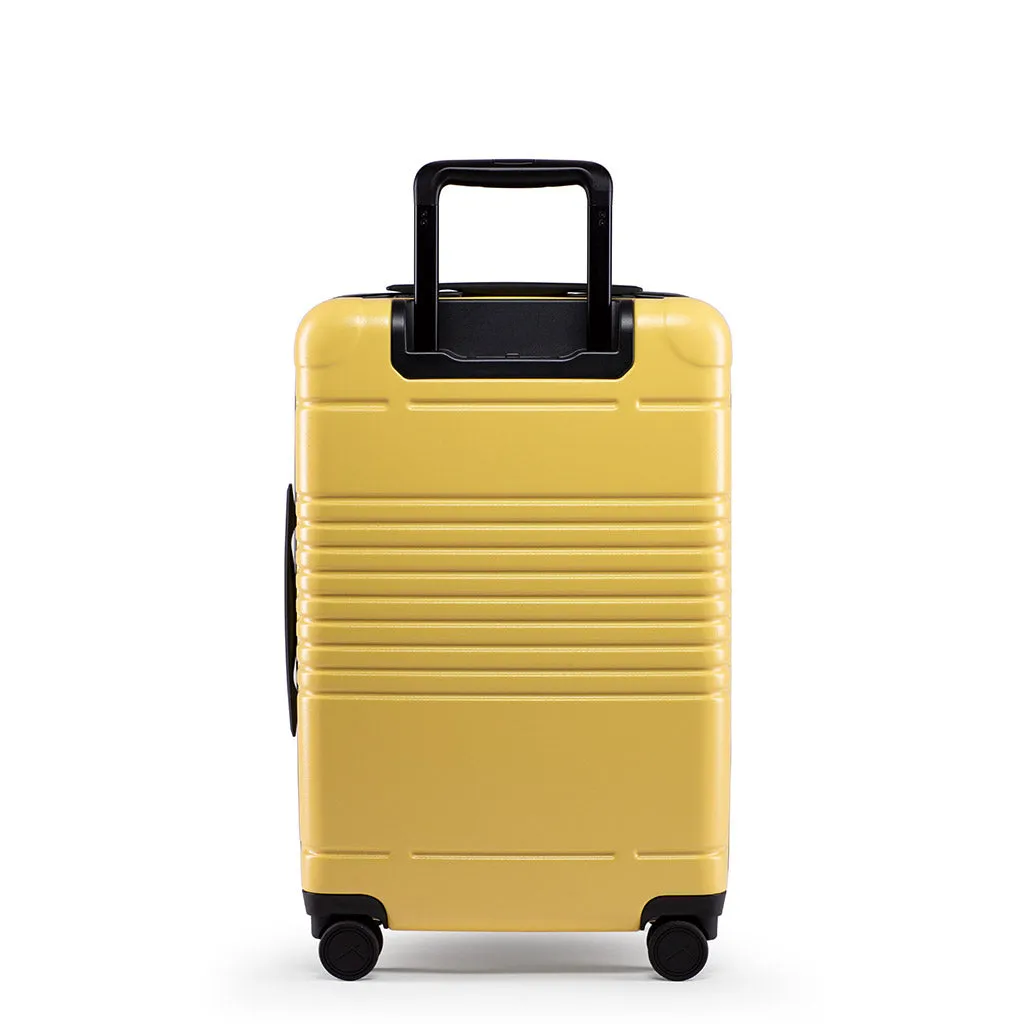 The Zipper Carry-On Max