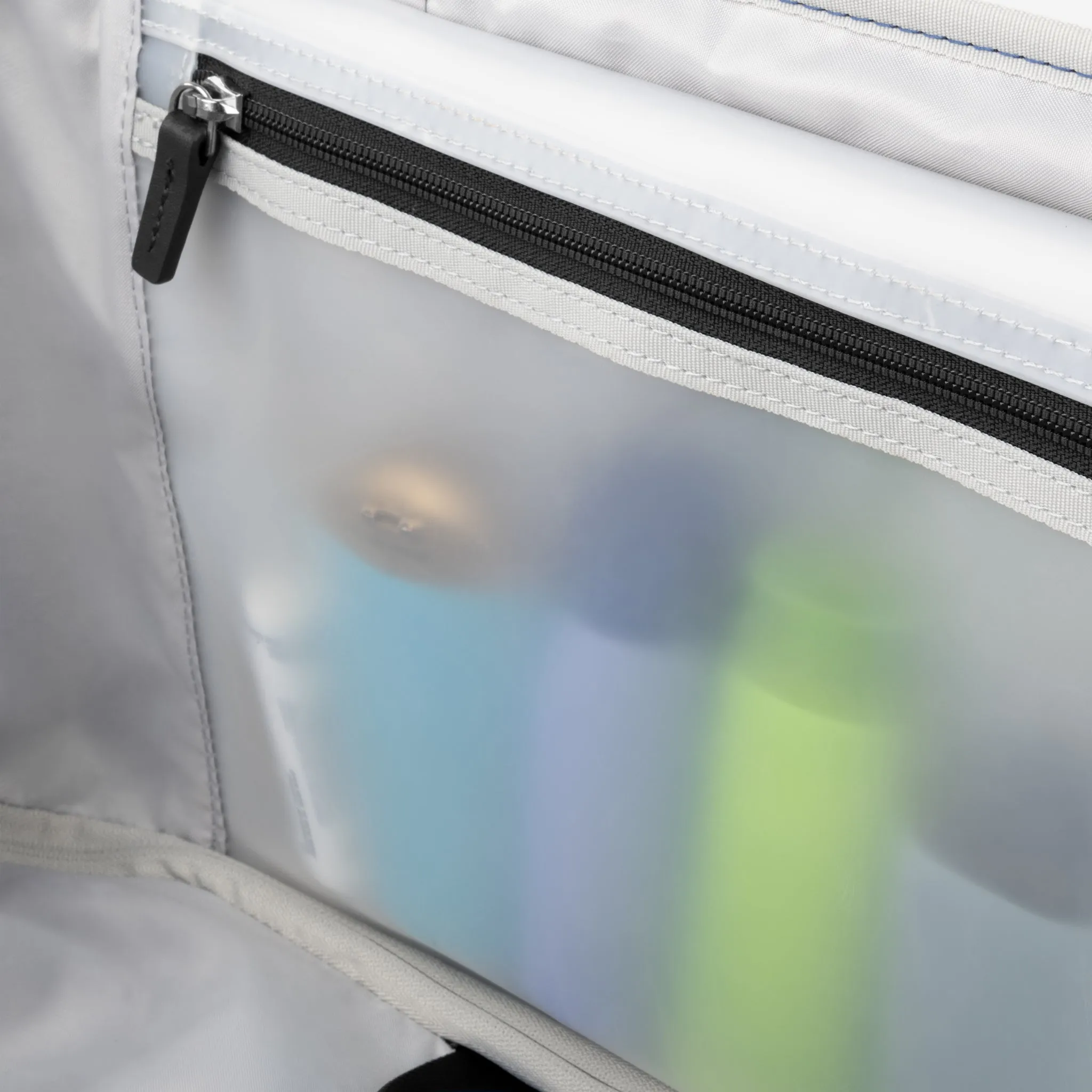 Travelpro VersaPack  Large Check-in Expandable Spinner