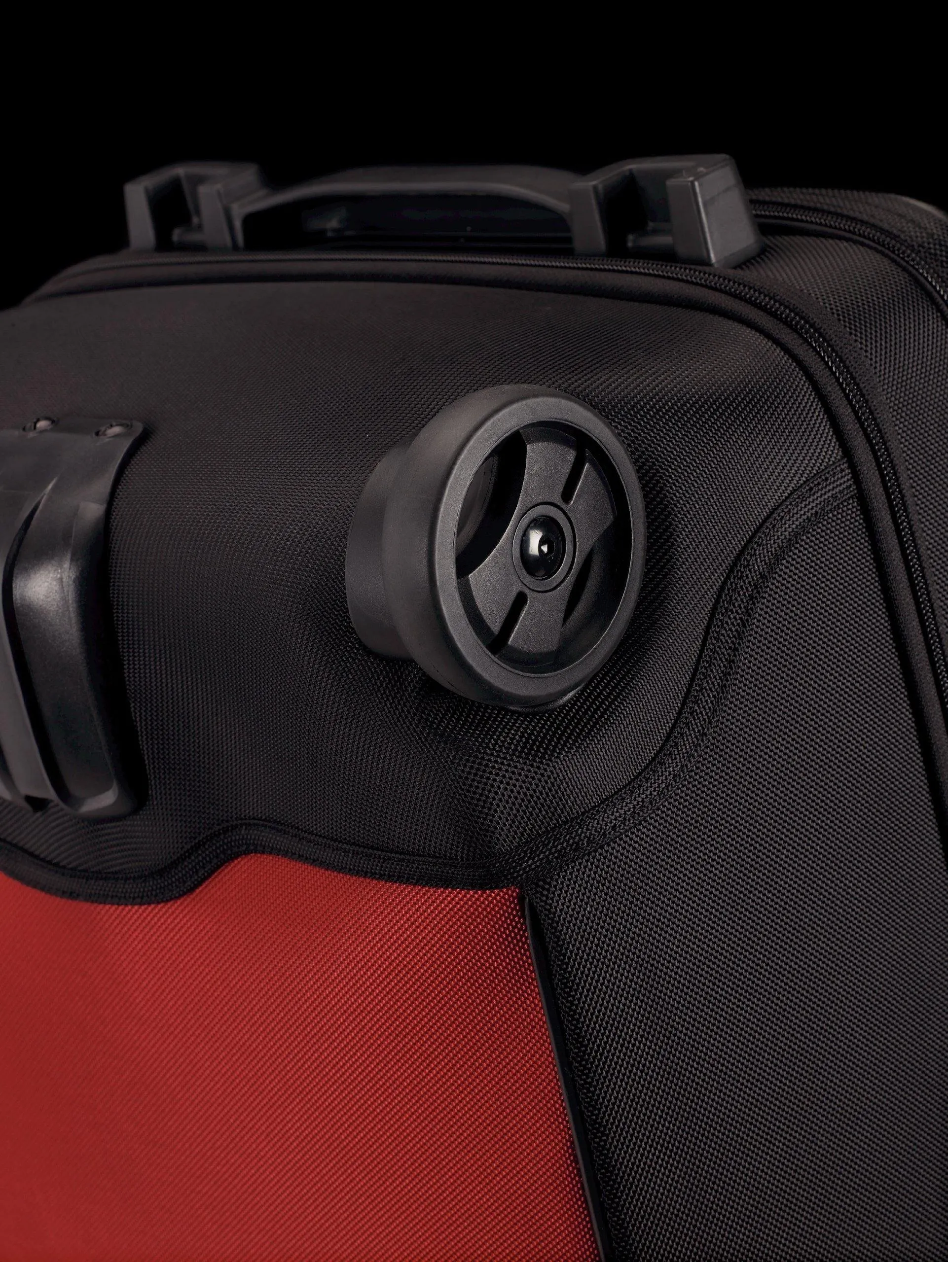 Victorinox Werks Traveler 4.0 Wt 22" Carry On Bag