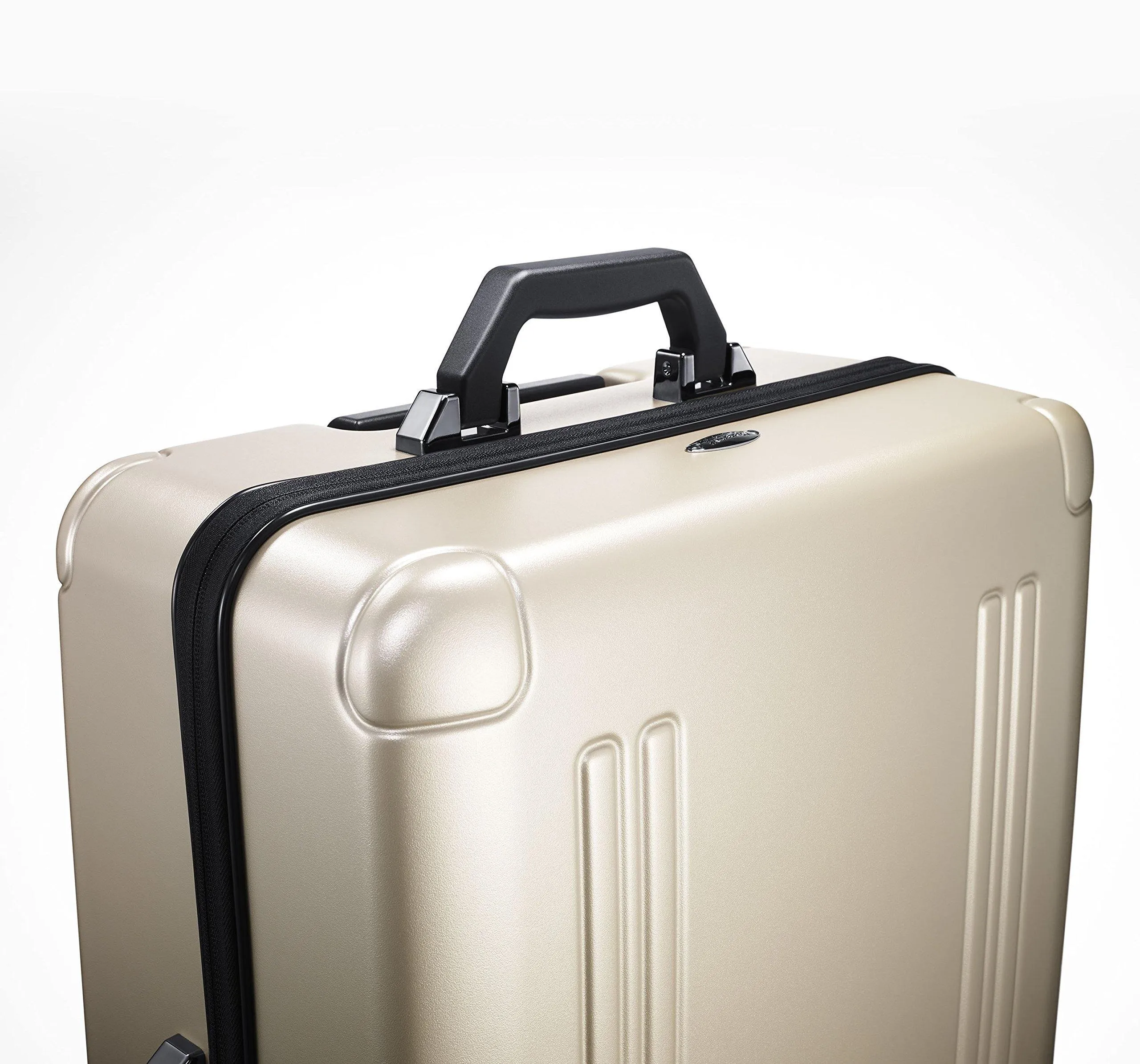 ZERO Halliburton Zro 20" International Carry-On 4-Wheel Spinner Zro20-Gm
